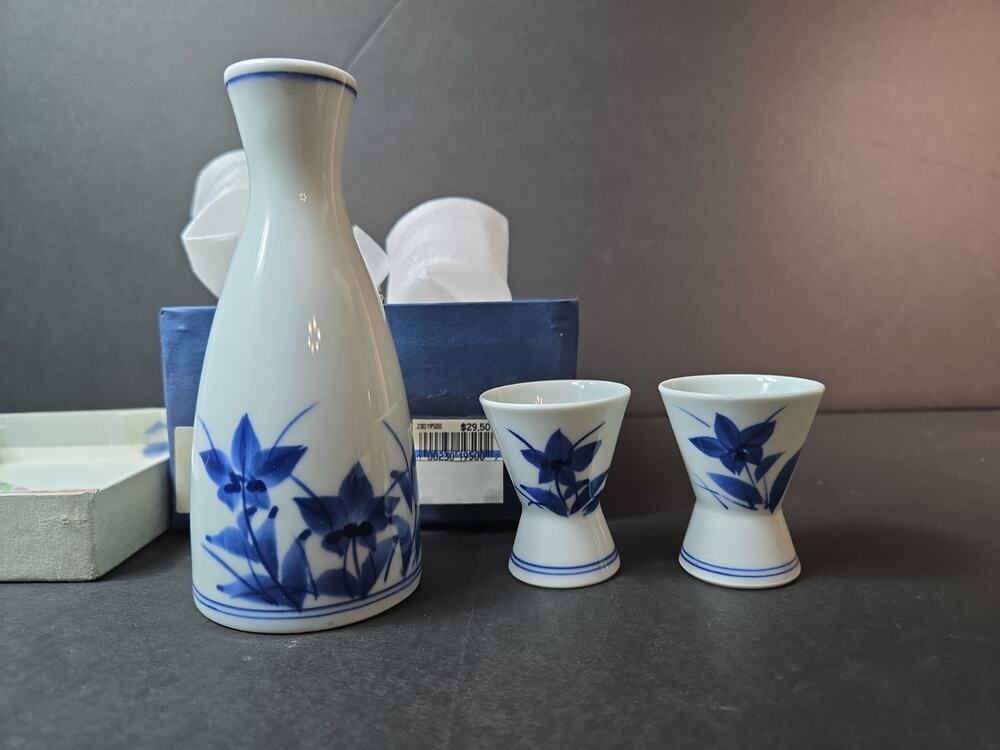 Sake Bottle Set with 2 cups white porcelain blue flowers Vintage From Japan
